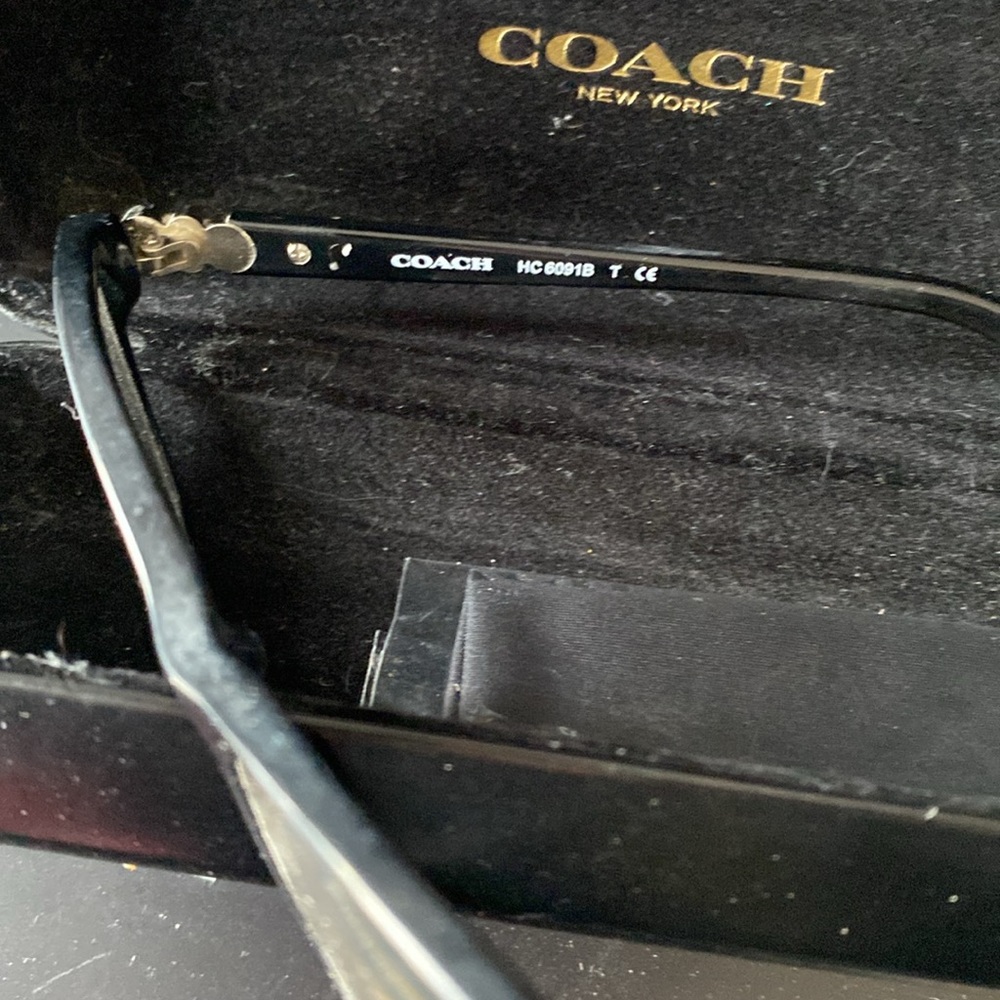 Coach glasses and case - Picture 2 of 5
